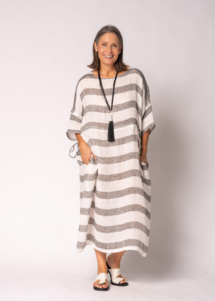 Cheri Linen Blend Dress in Onyx