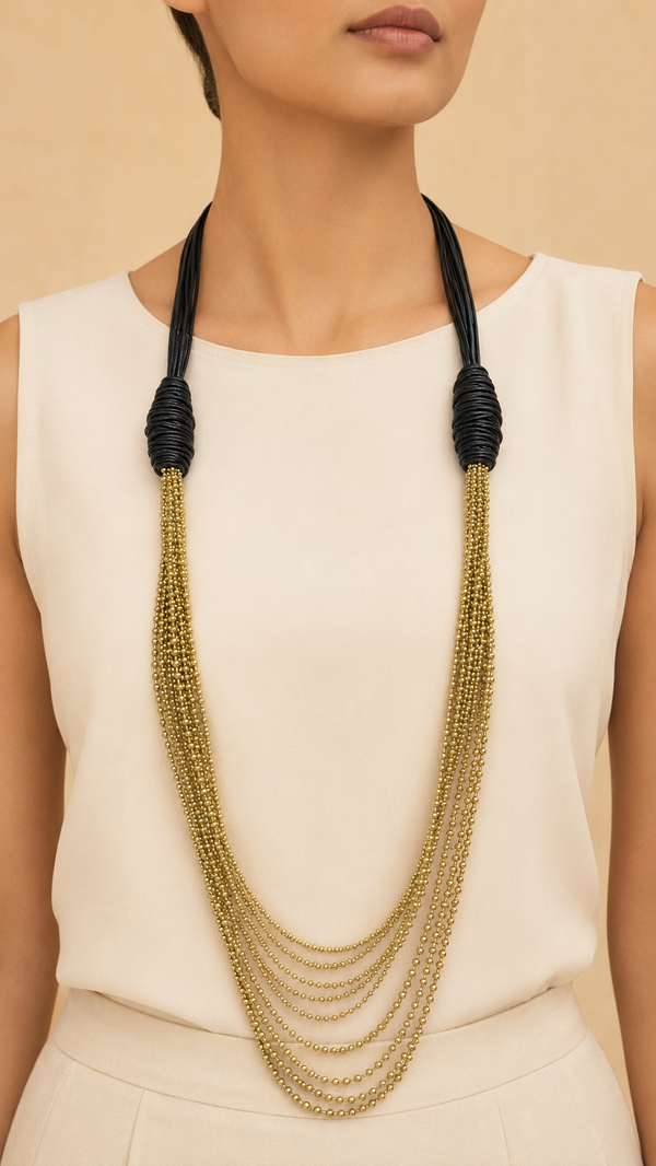 Matiyah Necklace in Gold