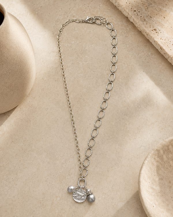 Lexi Necklace in Silver