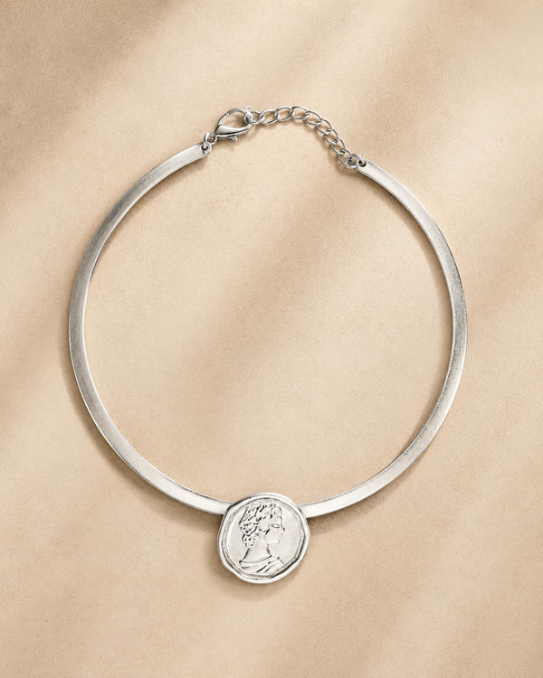 Macy Necklace in Silver